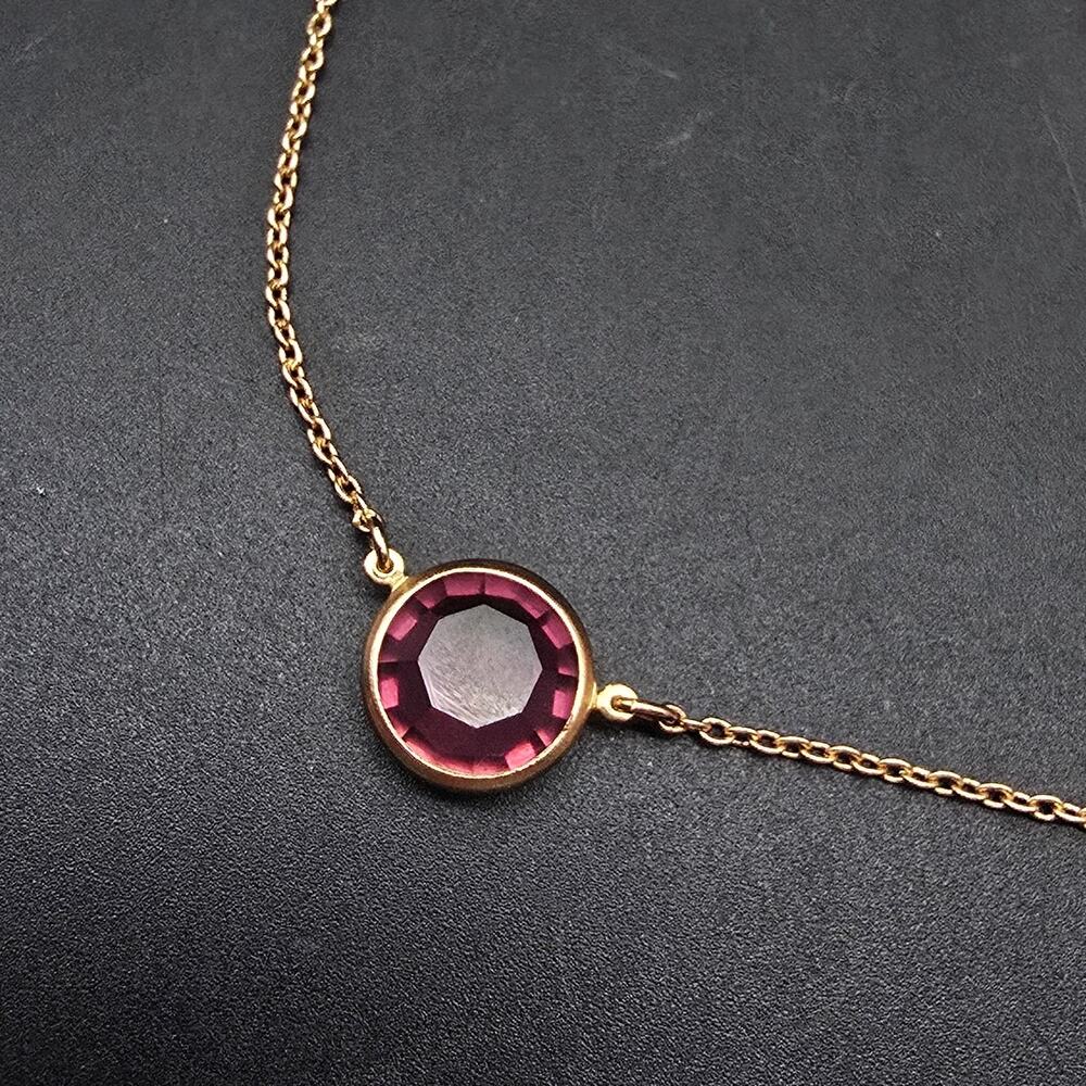 Avon 1979 Burgundy Wine Necklace Purple Round Glass UV Glow